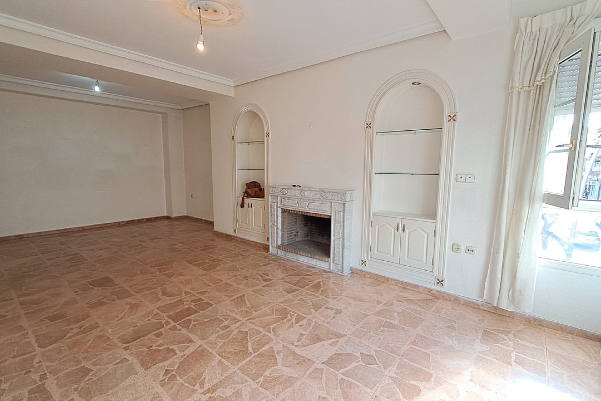 Herverkoop - Appartement -
Torrevieja - Costa Blanca