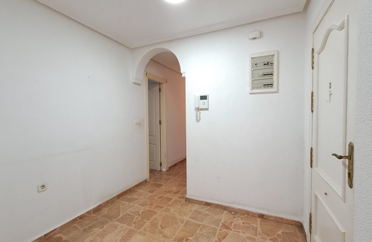 Herverkoop - Appartement -
Torrevieja - Costa Blanca
