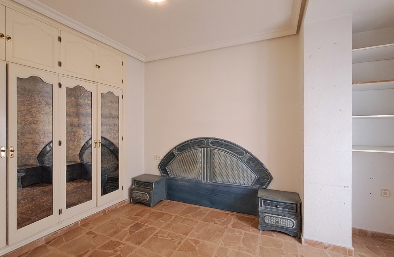 Herverkoop - Appartement -
Torrevieja - Costa Blanca