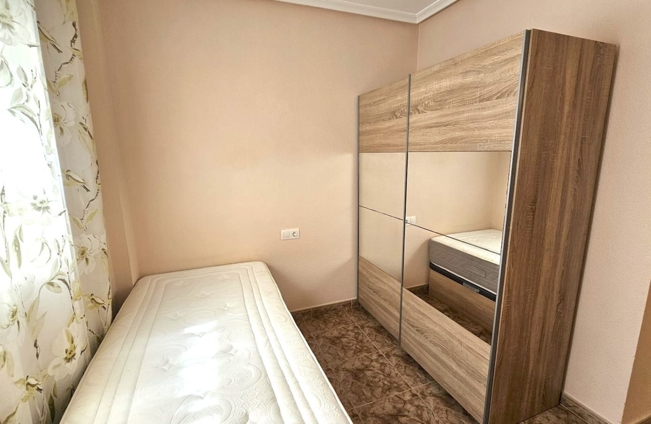 Herverkoop - Appartement -
Torrevieja - Costa Blanca