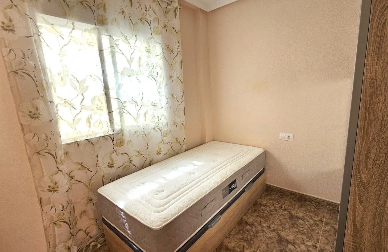 Herverkoop - Appartement -
Torrevieja - Costa Blanca