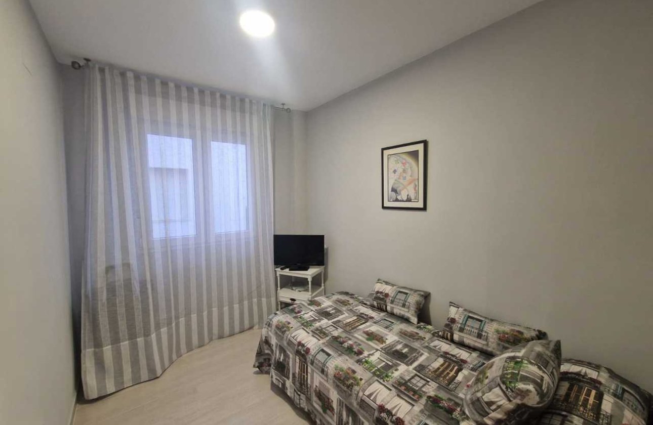 Herverkoop - Appartement -
Torrevieja - Costa Blanca