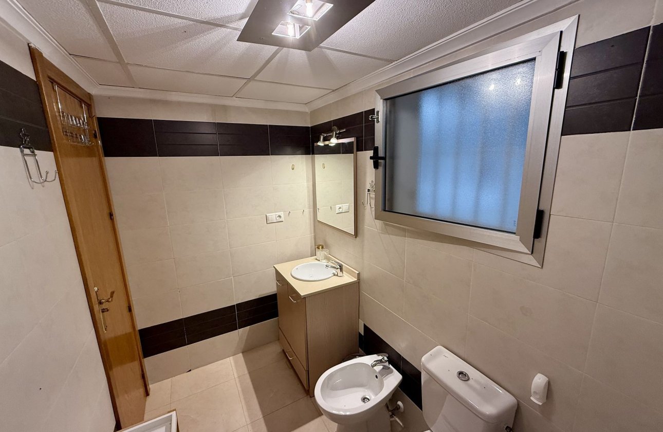 Herverkoop - Appartement -
Torrevieja - Costa Blanca