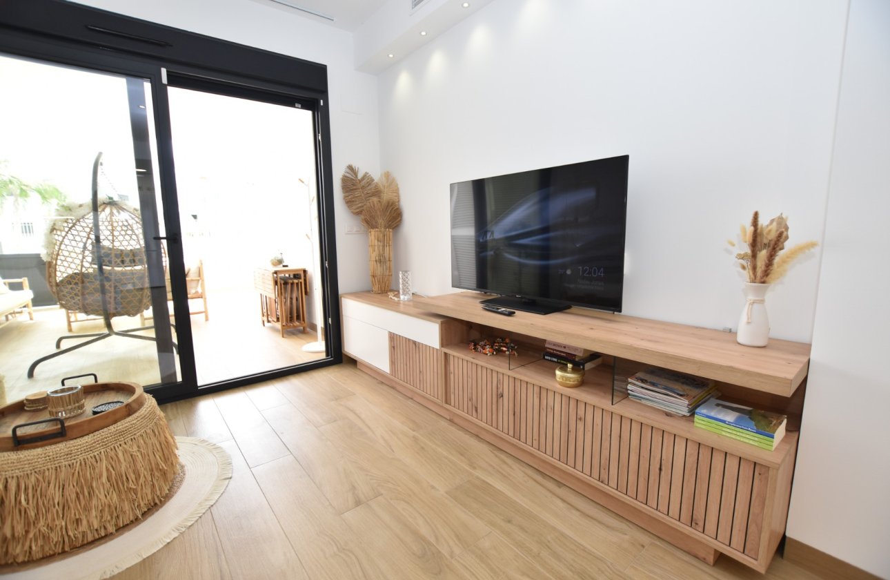 Herverkoop - Appartement -
Torrevieja - Costa Blanca