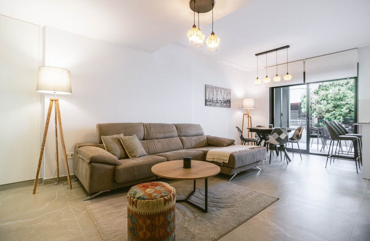 Herverkoop - Appartement -
Torrevieja - Costa Blanca