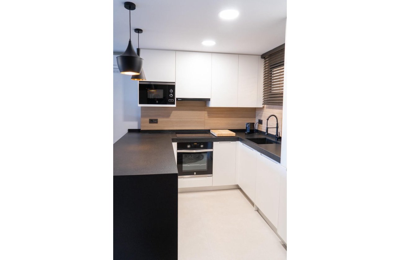 Herverkoop - Appartement -
Torrevieja - Costa Blanca