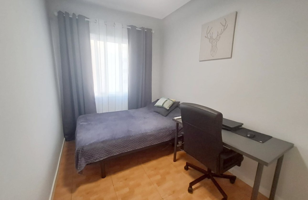 Herverkoop - Appartement -
Torrevieja - Costa Blanca