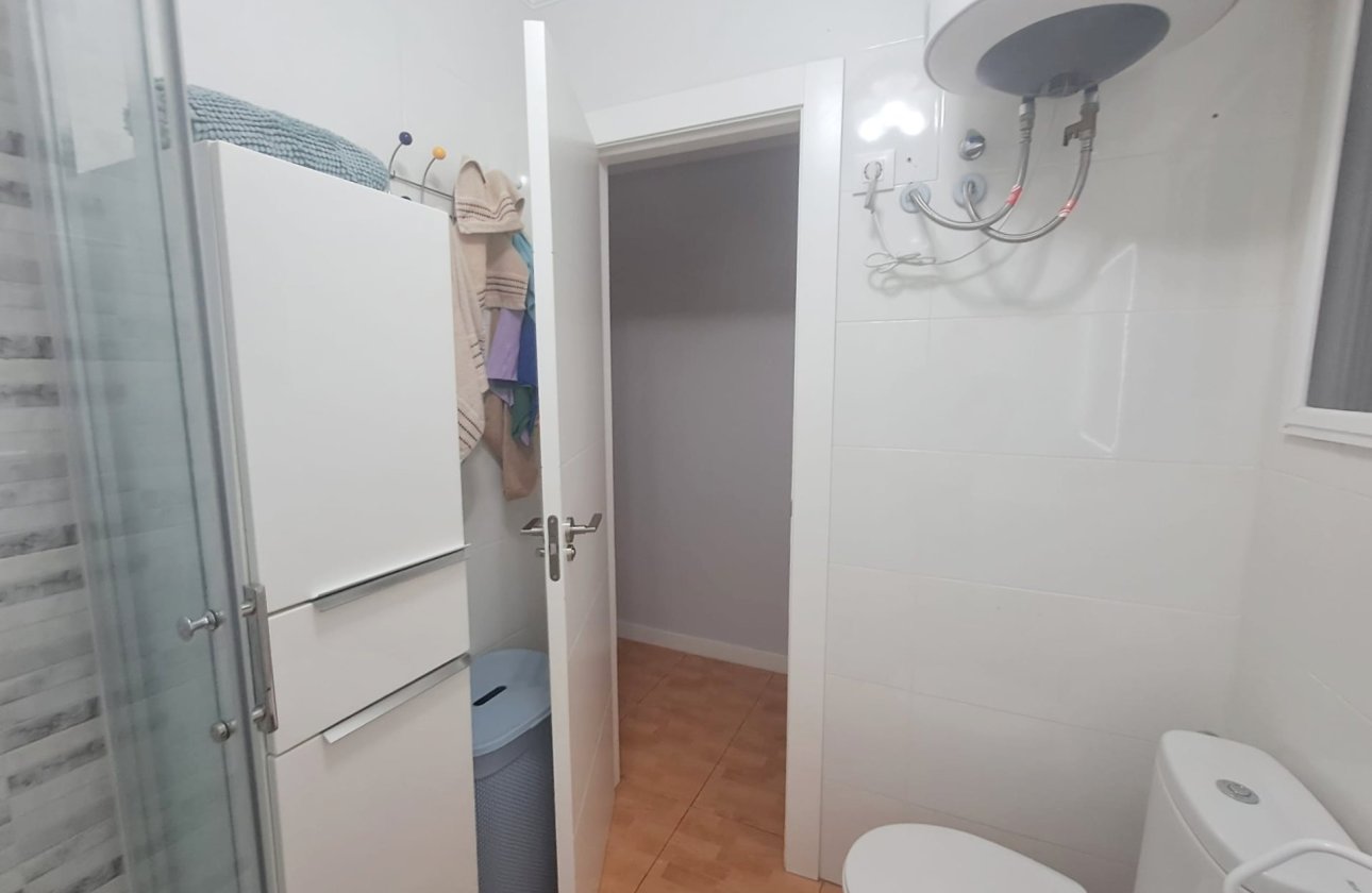 Herverkoop - Appartement -
Torrevieja - Costa Blanca