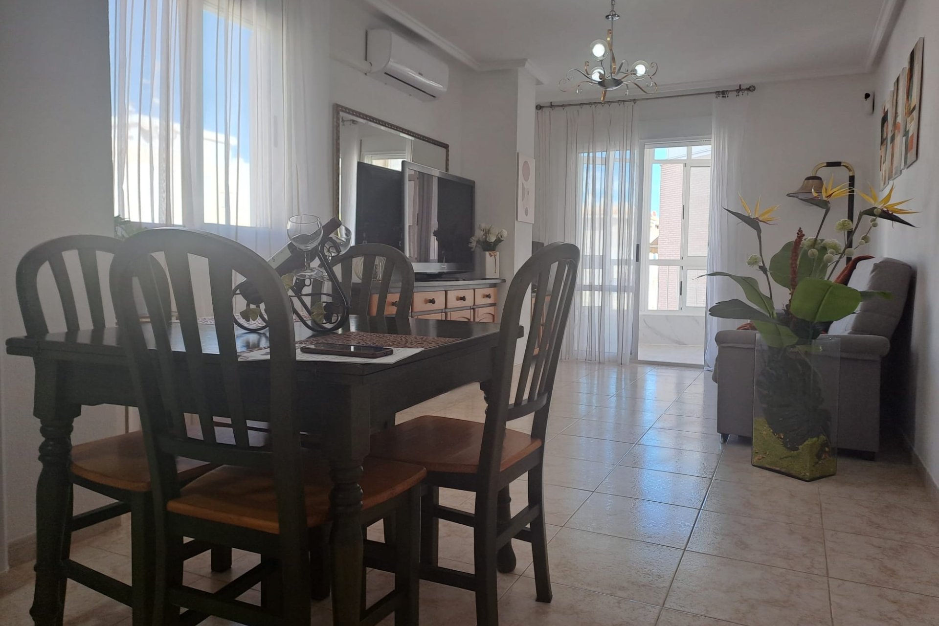 Herverkoop - Appartement -
Torrevieja - Costa Blanca