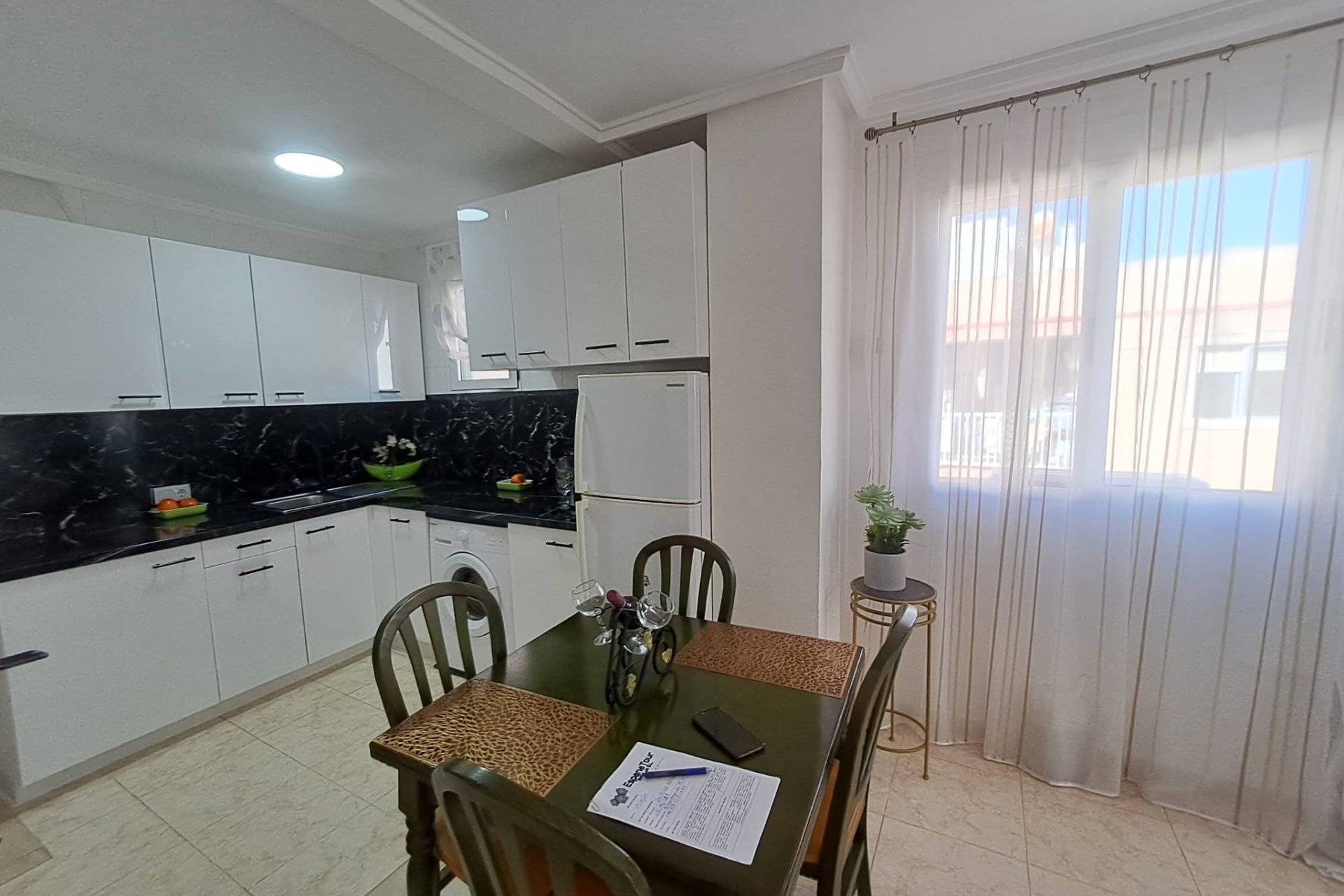 Herverkoop - Appartement -
Torrevieja - Costa Blanca