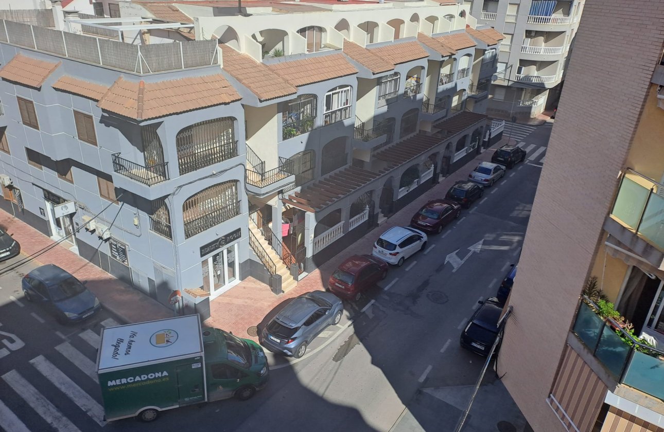 Herverkoop - Appartement -
Torrevieja - Costa Blanca