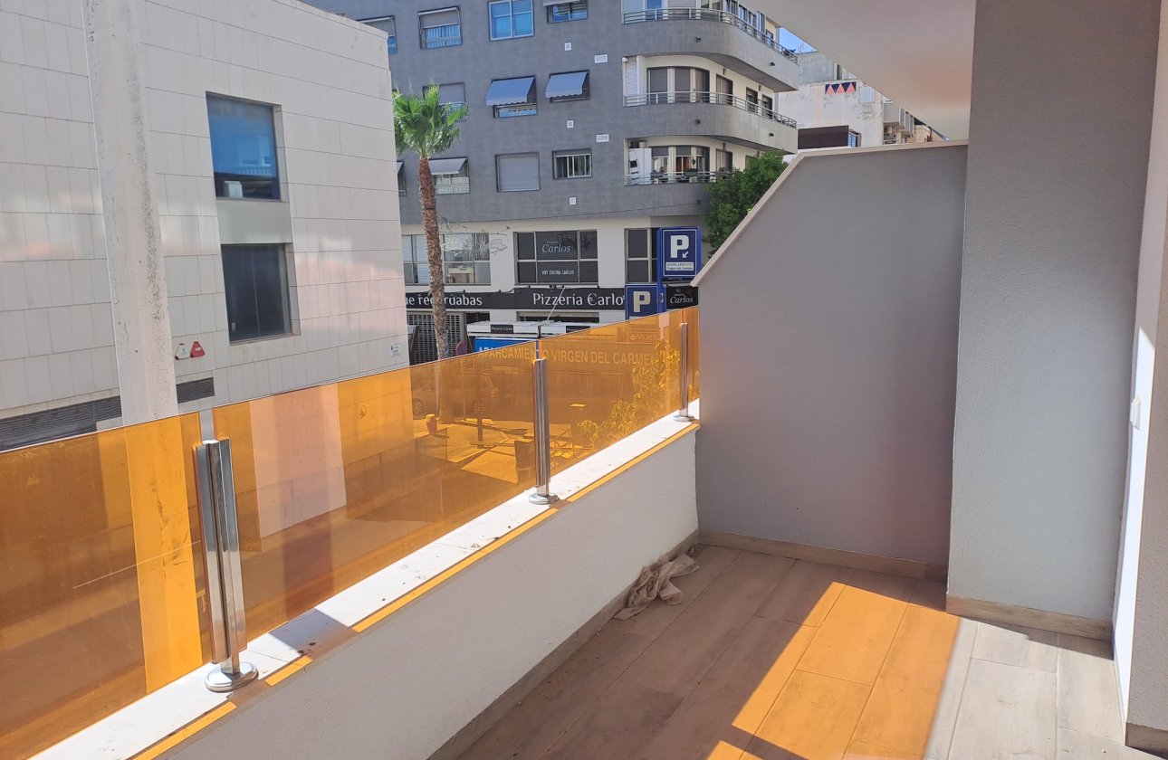 Herverkoop - Appartement -
Torrevieja - Costa Blanca