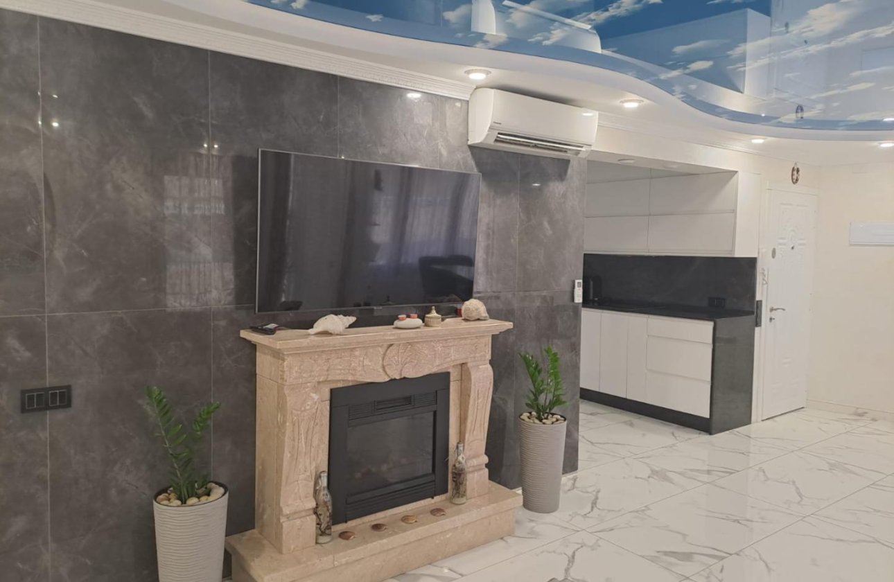 Herverkoop - Appartement -
Torrevieja - Costa Blanca