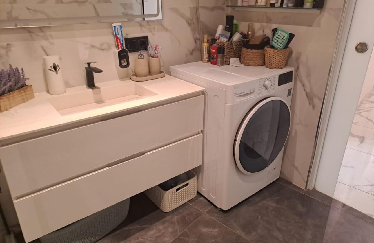 Herverkoop - Appartement -
Torrevieja - Costa Blanca