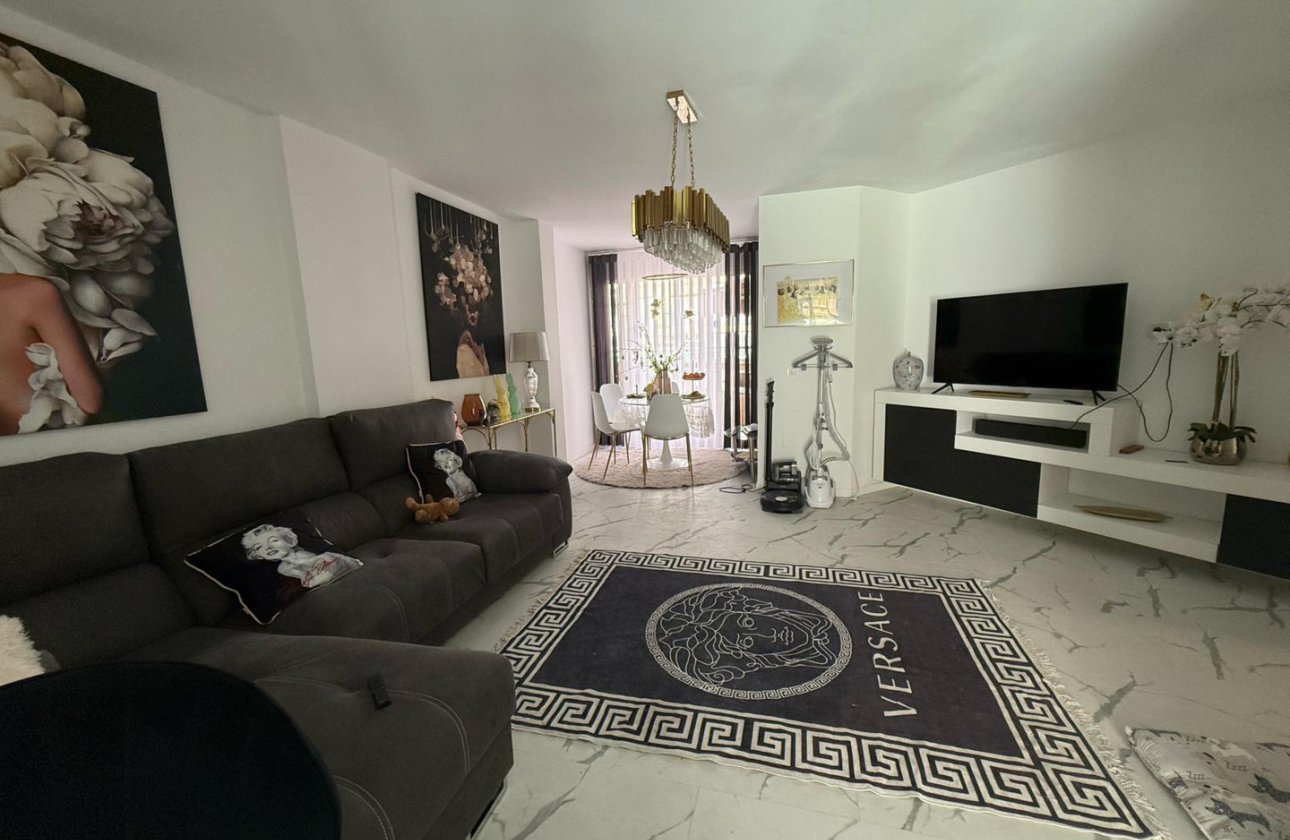 Herverkoop - Appartement -
Torrevieja - Costa Blanca