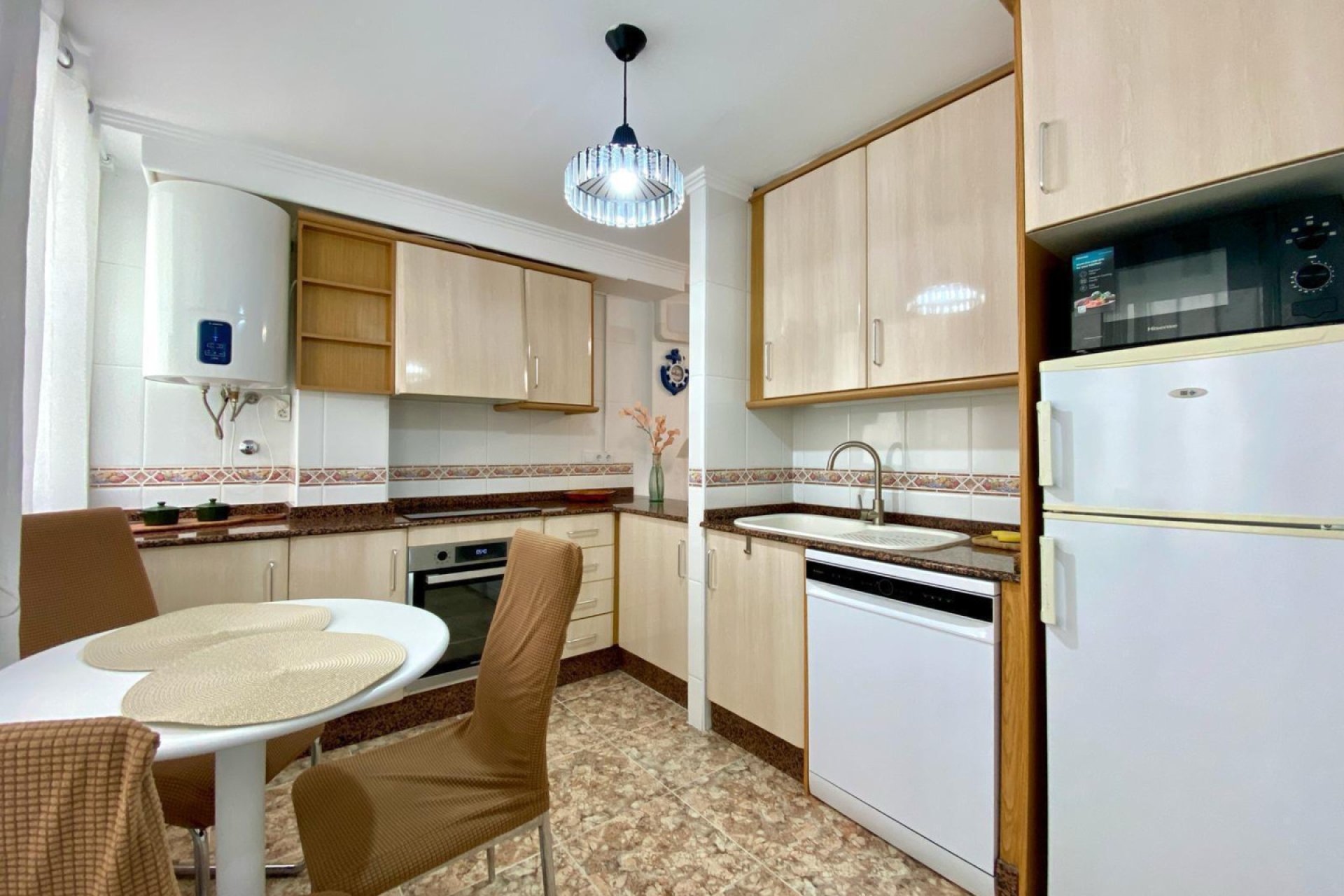 Herverkoop - Appartement -
Torrevieja - Costa Blanca