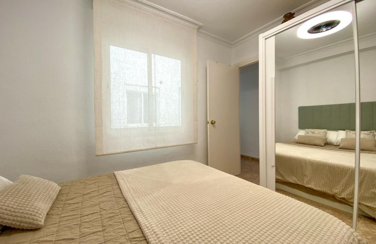 Herverkoop - Appartement -
Torrevieja - Costa Blanca