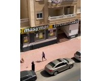 Herverkoop - Appartement -
Torrevieja - Costa Blanca