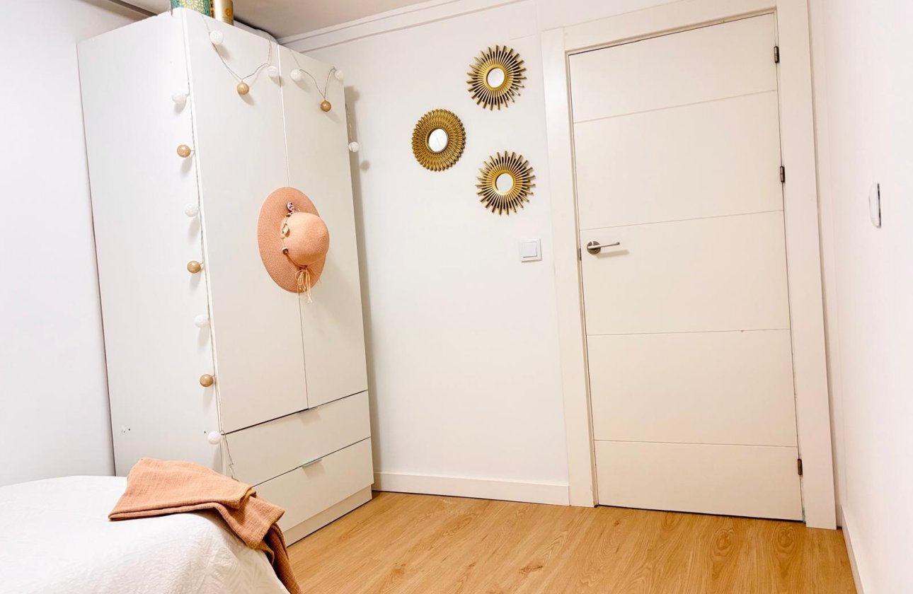 Herverkoop - Appartement -
Torrevieja - Costa Blanca