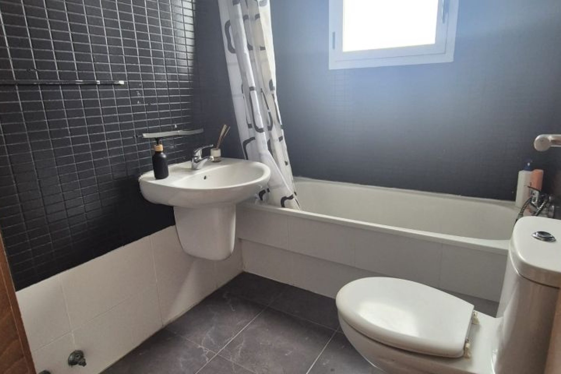 Herverkoop - Appartement -
Torrevieja - Costa Blanca