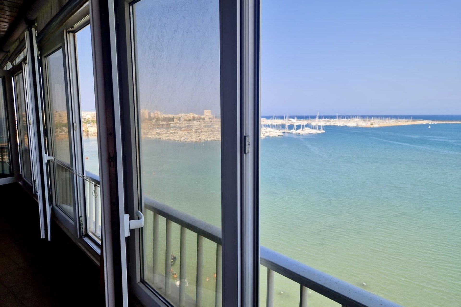 Herverkoop - Appartement -
Torrevieja - Costa Blanca