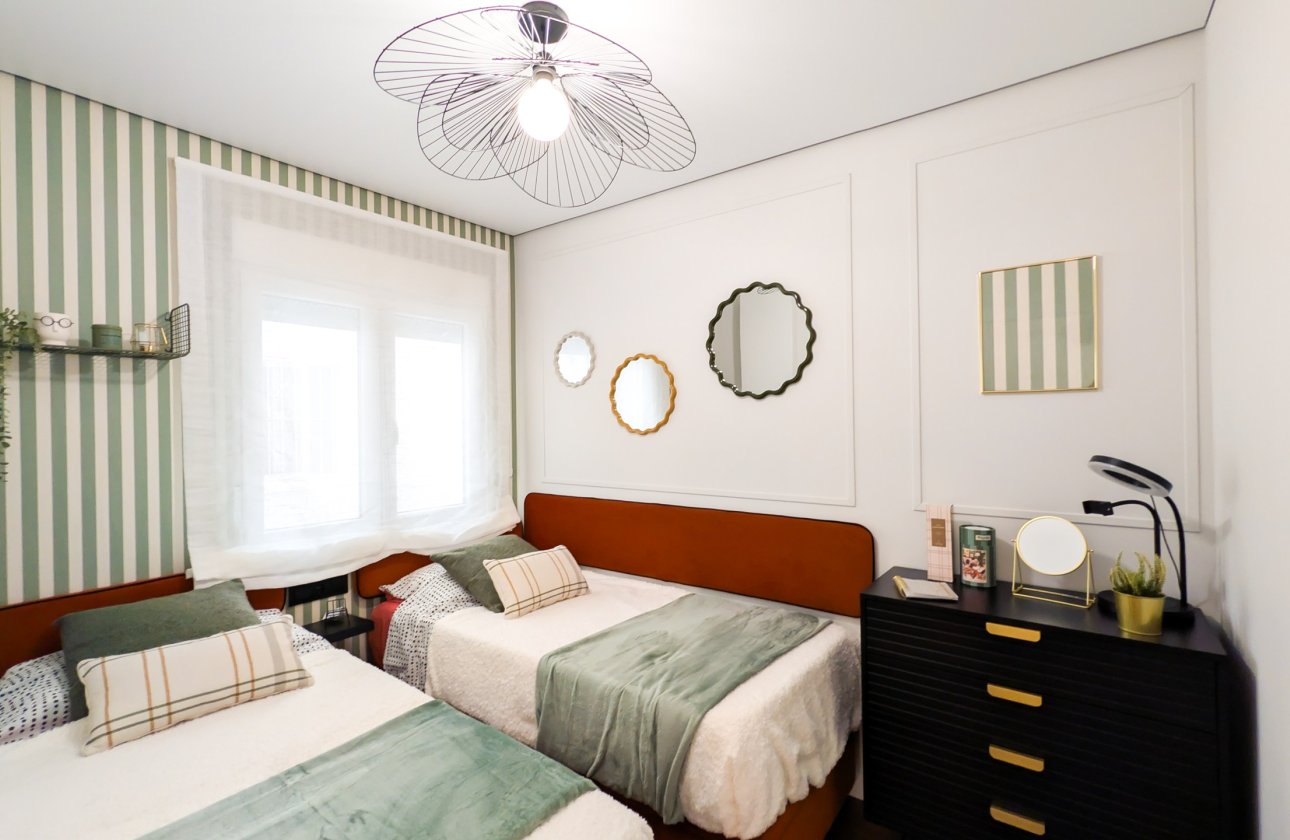 Herverkoop - Appartement -
Torrevieja - Costa Blanca