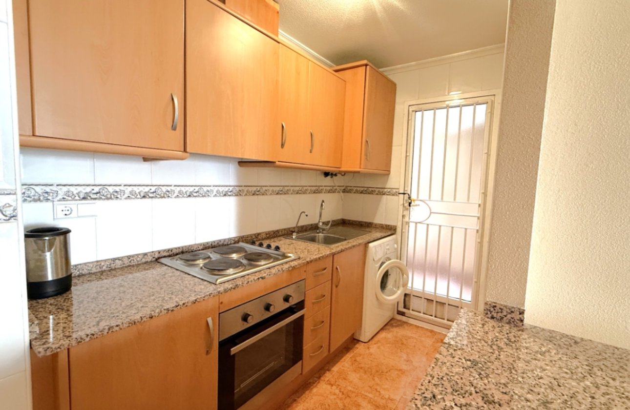 Herverkoop - Appartement -
Torrevieja - Costa Blanca
