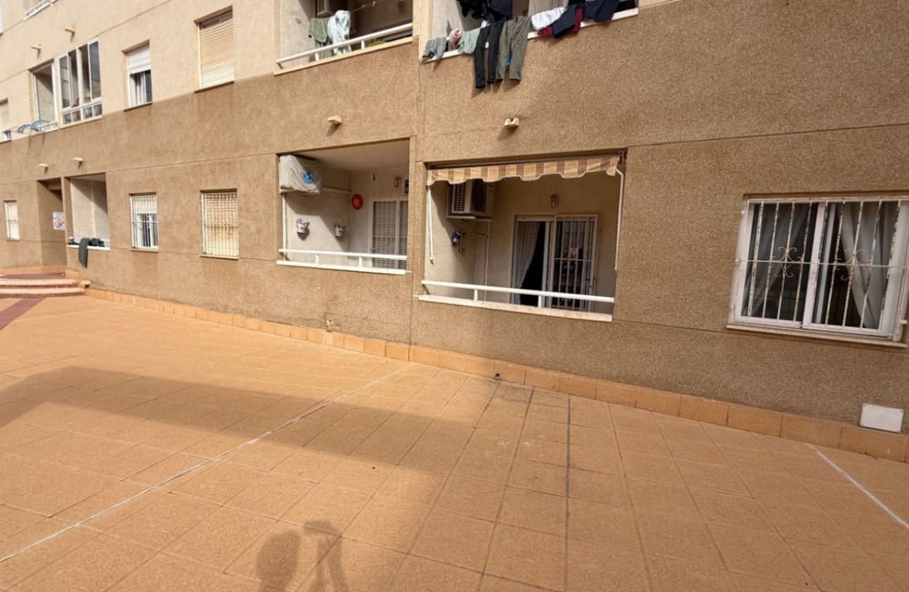 Herverkoop - Appartement -
Torrevieja - Costa Blanca