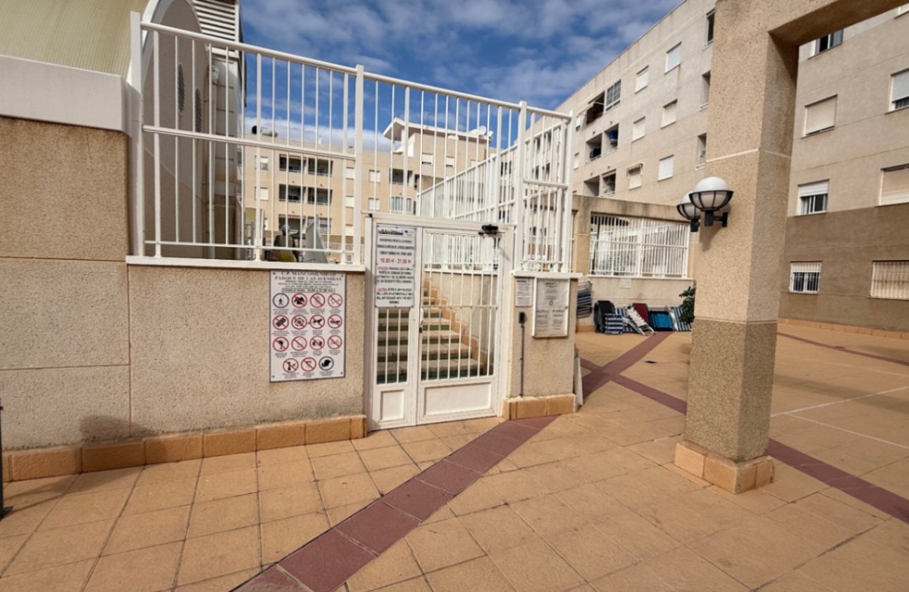 Herverkoop - Appartement -
Torrevieja - Costa Blanca