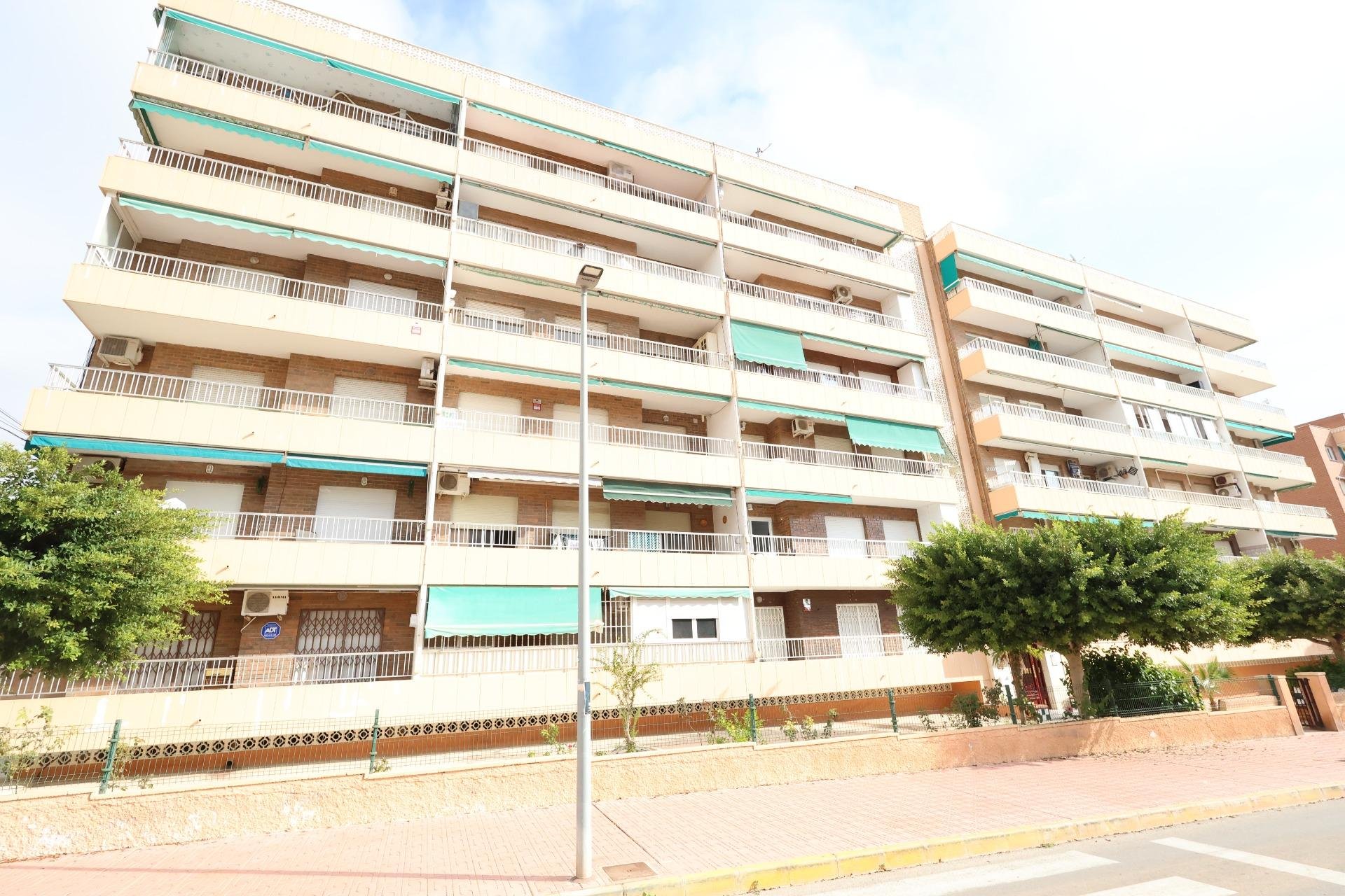 Herverkoop - Appartement -
Torrevieja - Costa Blanca