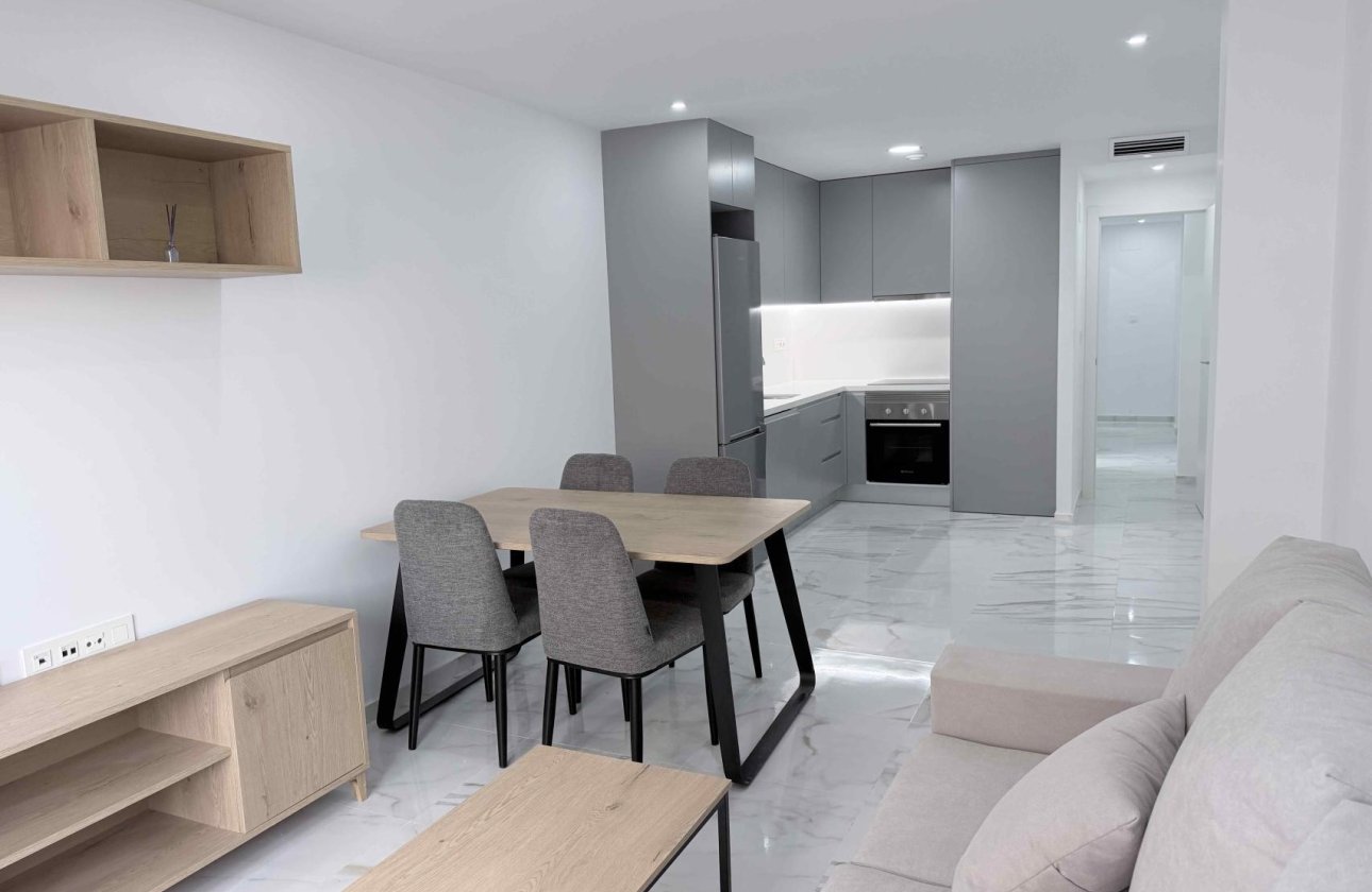 Herverkoop - Appartement -
Torrevieja - Costa Blanca