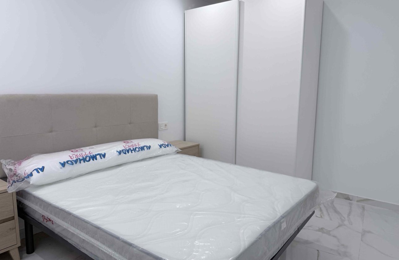 Herverkoop - Appartement -
Torrevieja - Costa Blanca