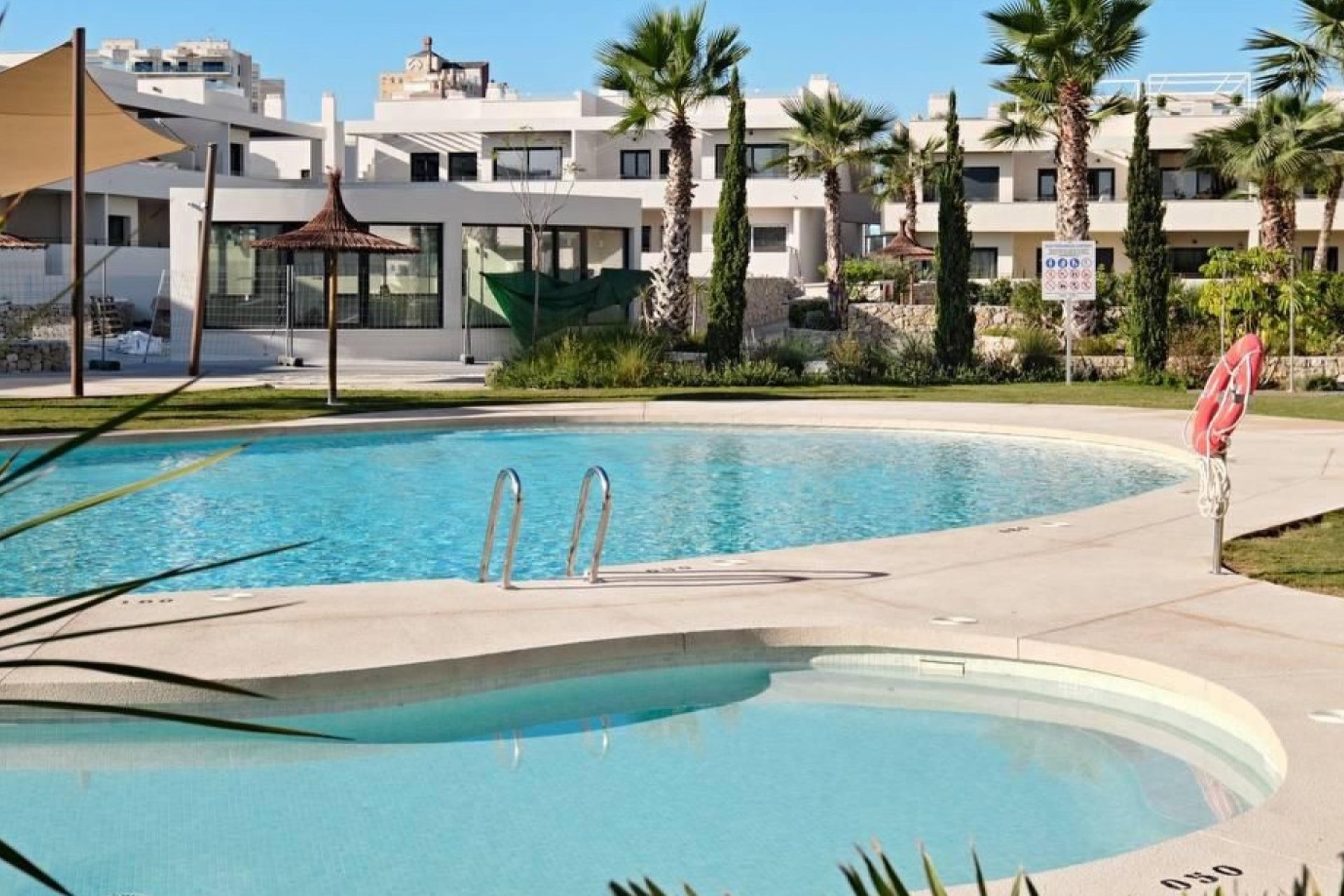 Herverkoop - Appartement -
Torrevieja - Costa Blanca