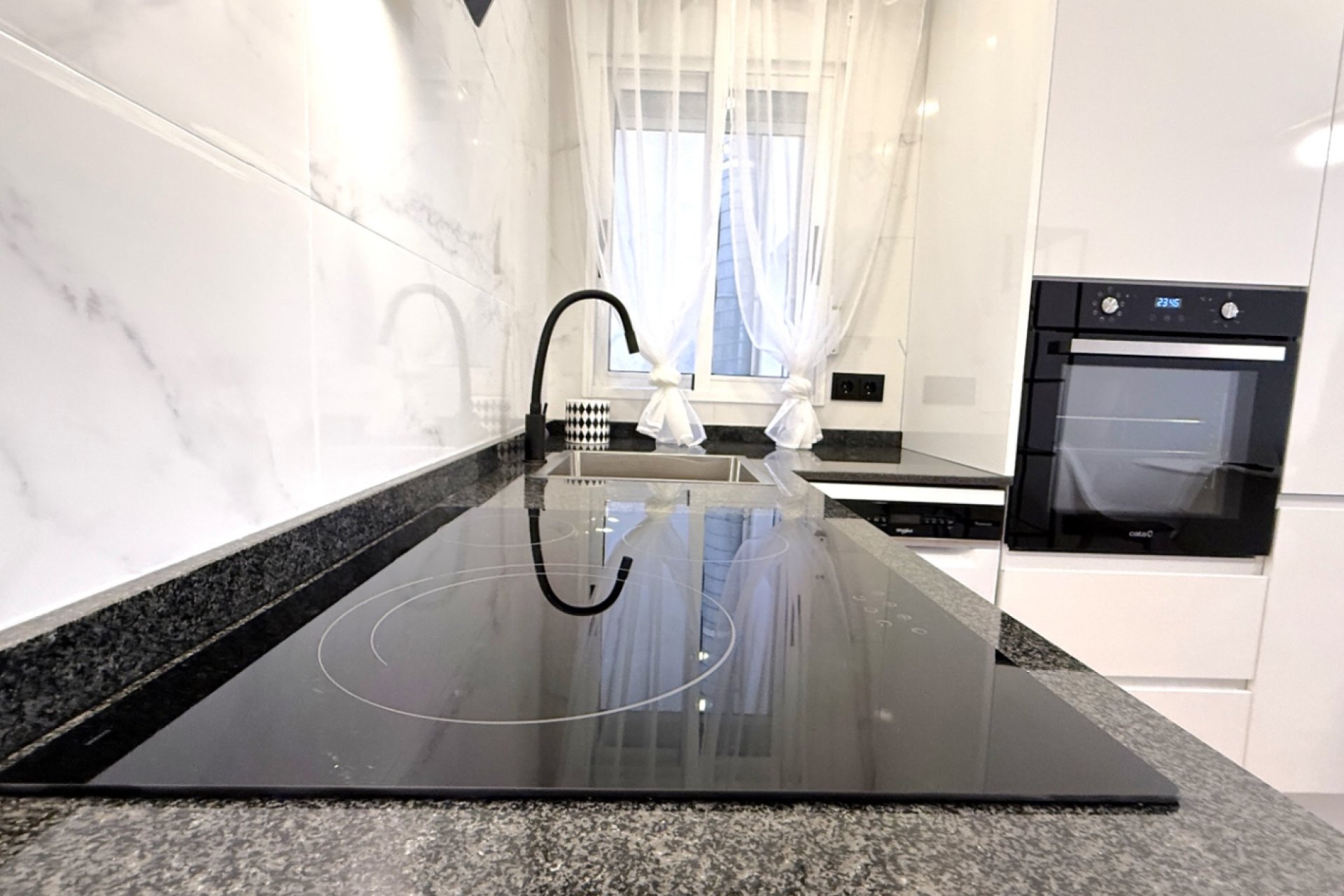 Herverkoop - Appartement -
Torrevieja - Costa Blanca