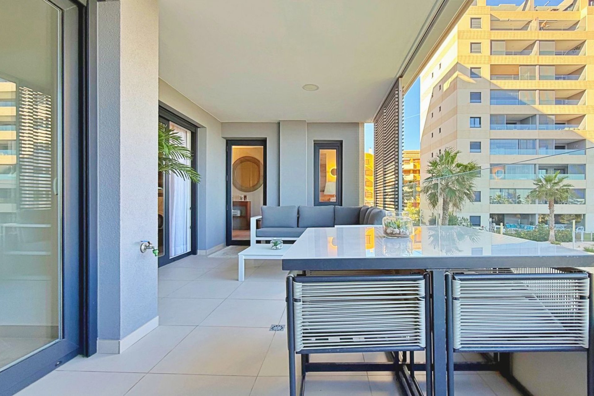 Herverkoop - Appartement -
Torrevieja - Costa Blanca