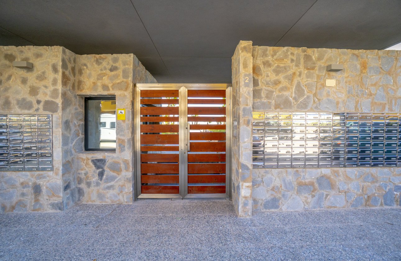 Herverkoop - Appartement -
Torrevieja - Costa Blanca