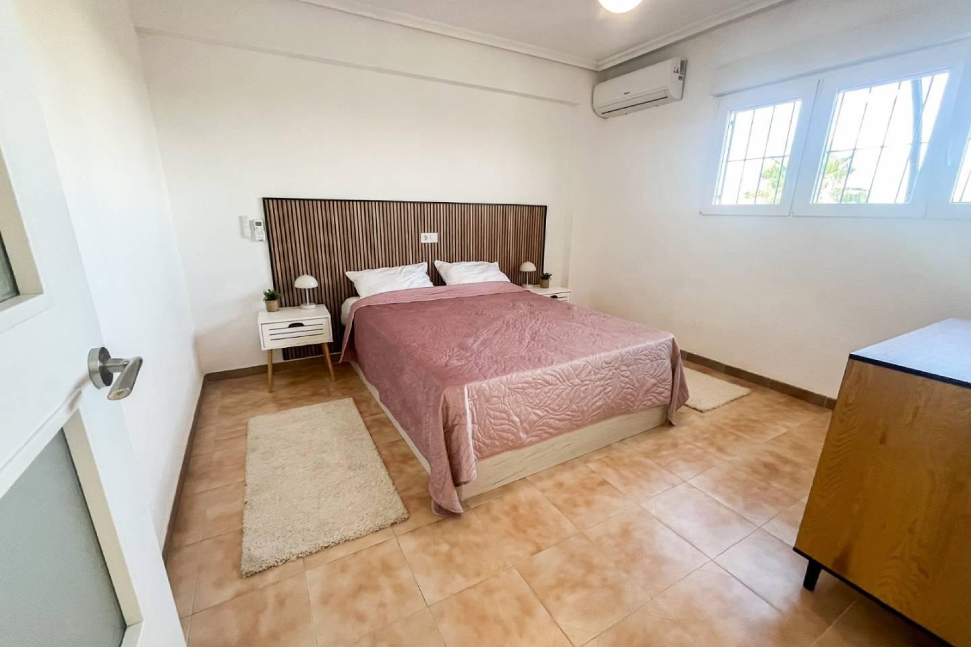 Herverkoop - Appartement -
Torrevieja - Costa Blanca