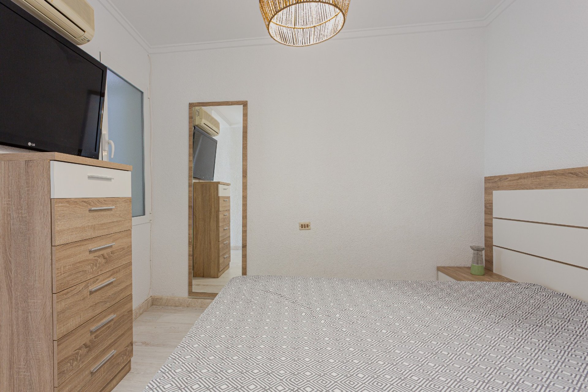 Herverkoop - Appartement -
Torrevieja - Costa Blanca