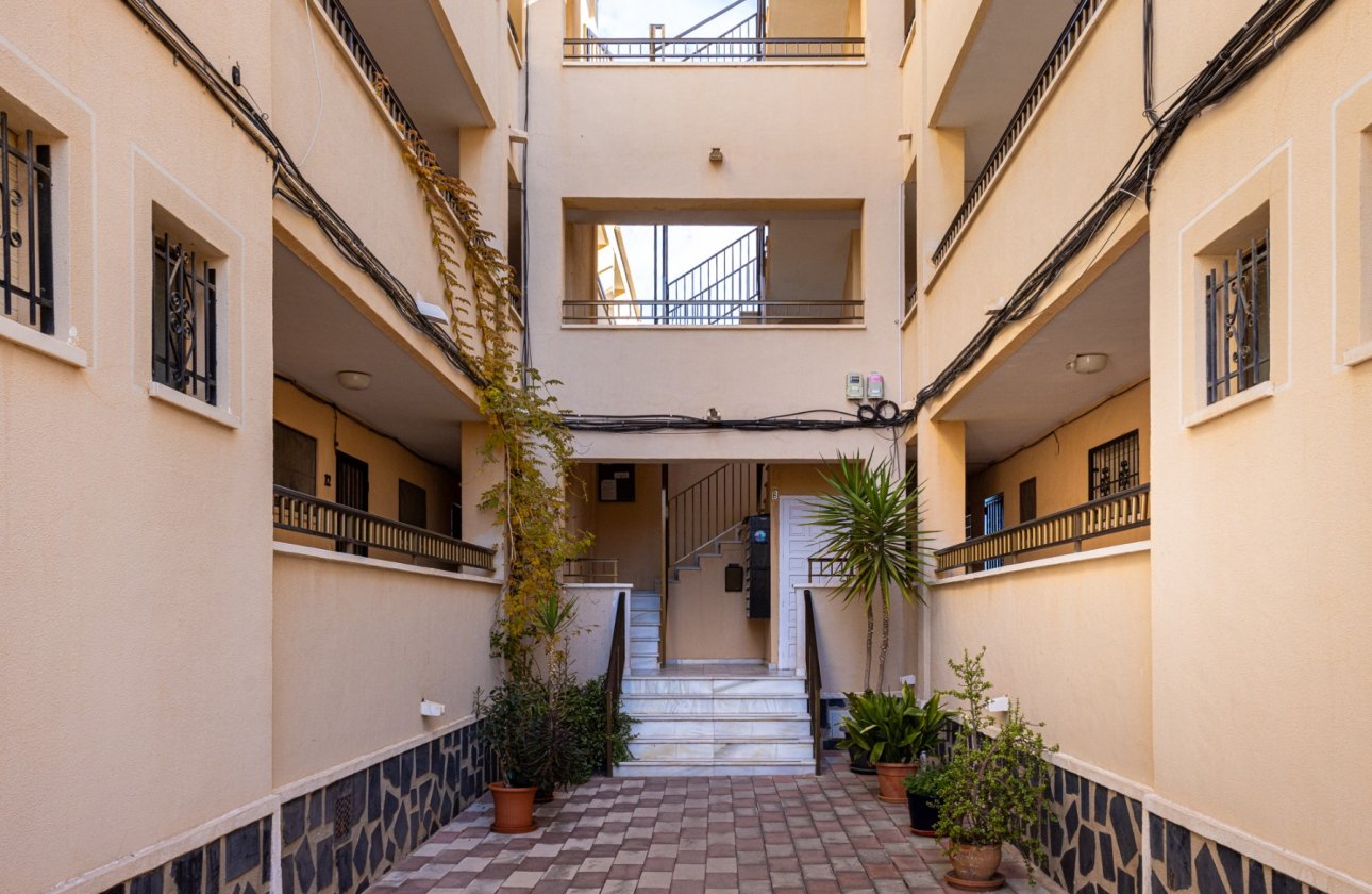 Herverkoop - Appartement -
Torrevieja - Costa Blanca