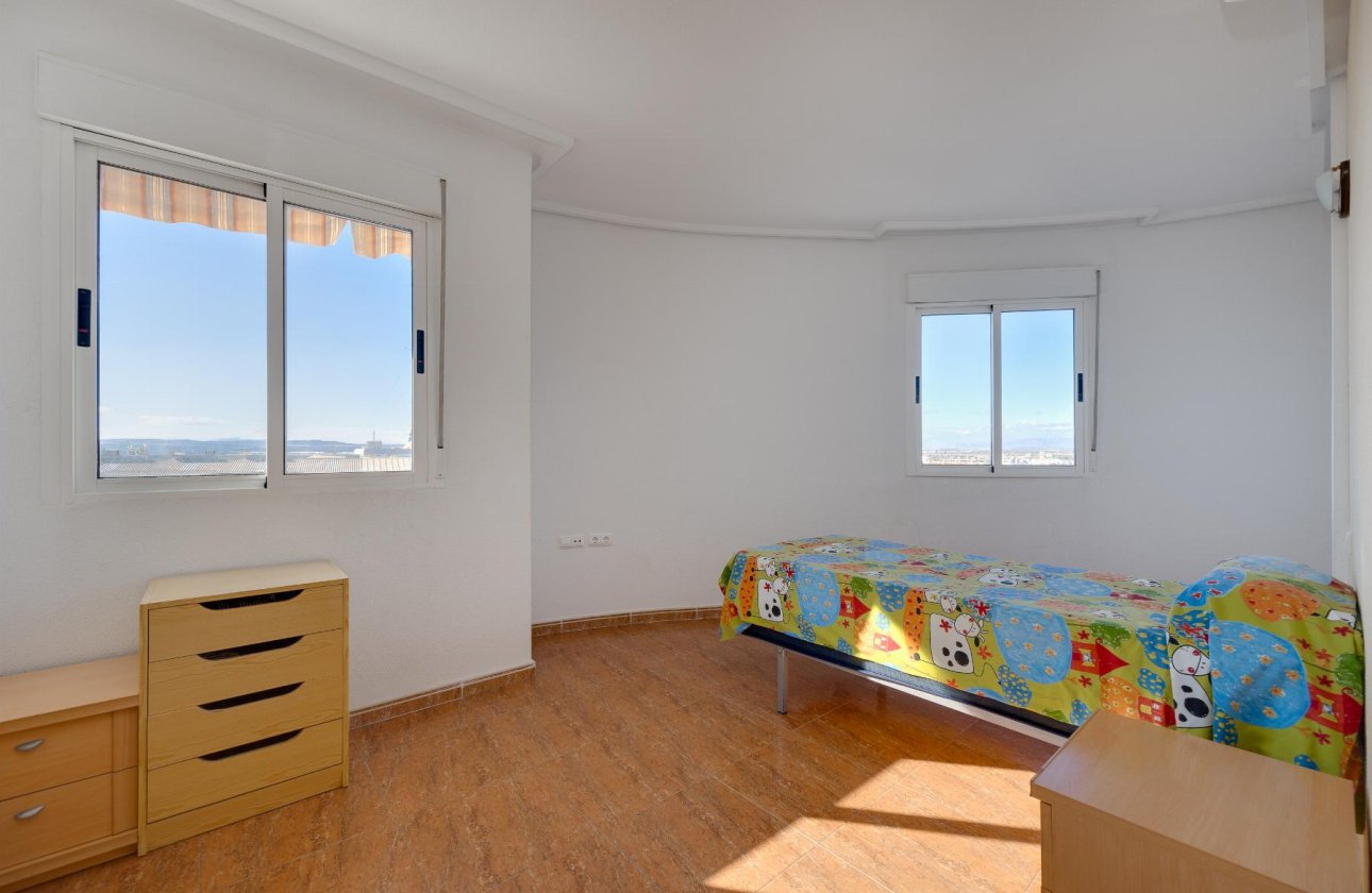 Herverkoop - Appartement -
Torrevieja - Costa Blanca
