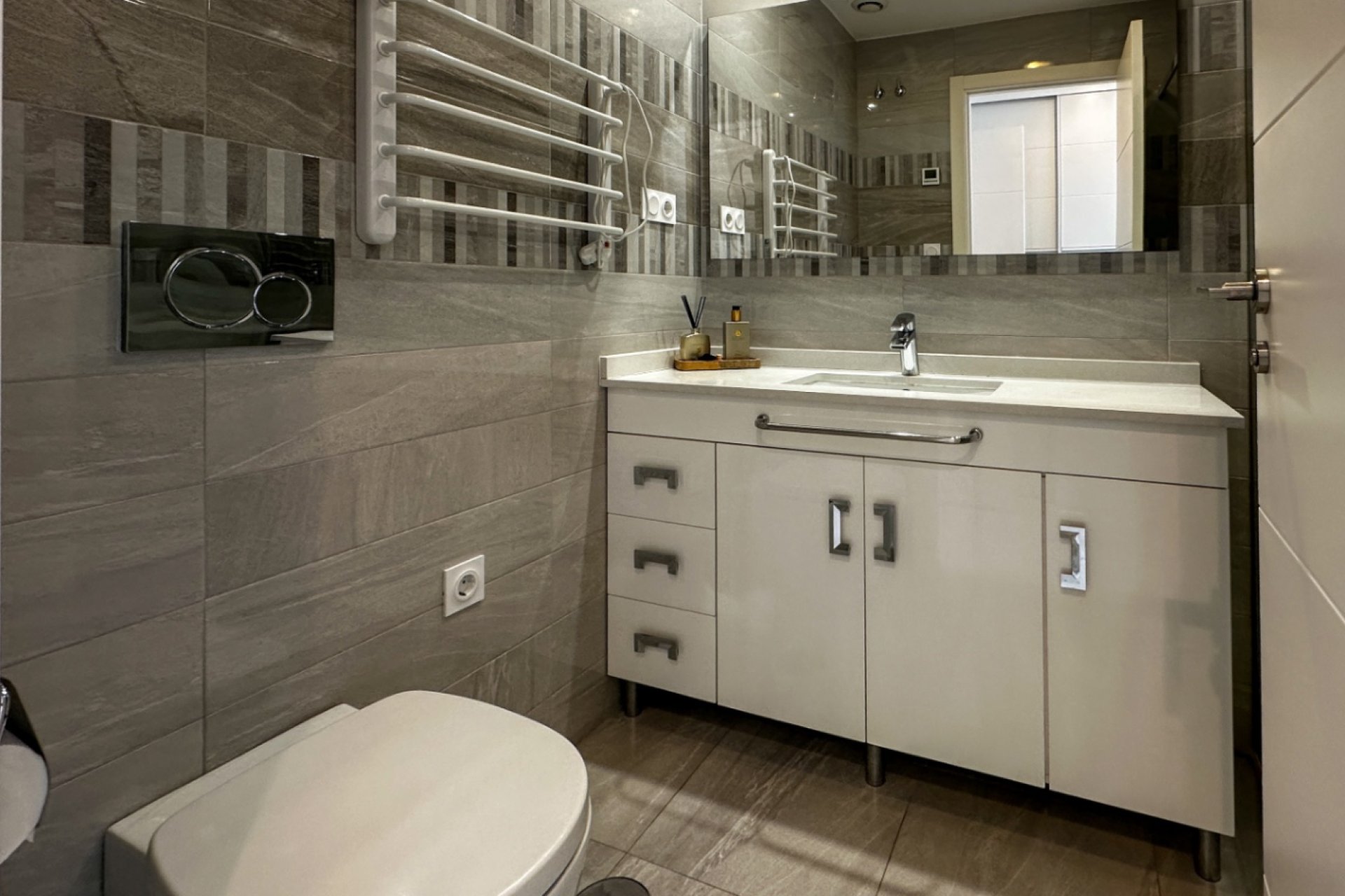 Herverkoop - Appartement -
Torrevieja - Costa Blanca