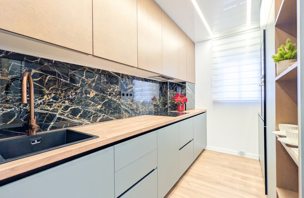 Herverkoop - Appartement -
Torrevieja - Costa Blanca