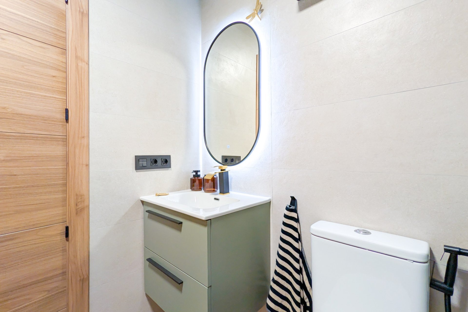 Herverkoop - Appartement -
Torrevieja - Costa Blanca