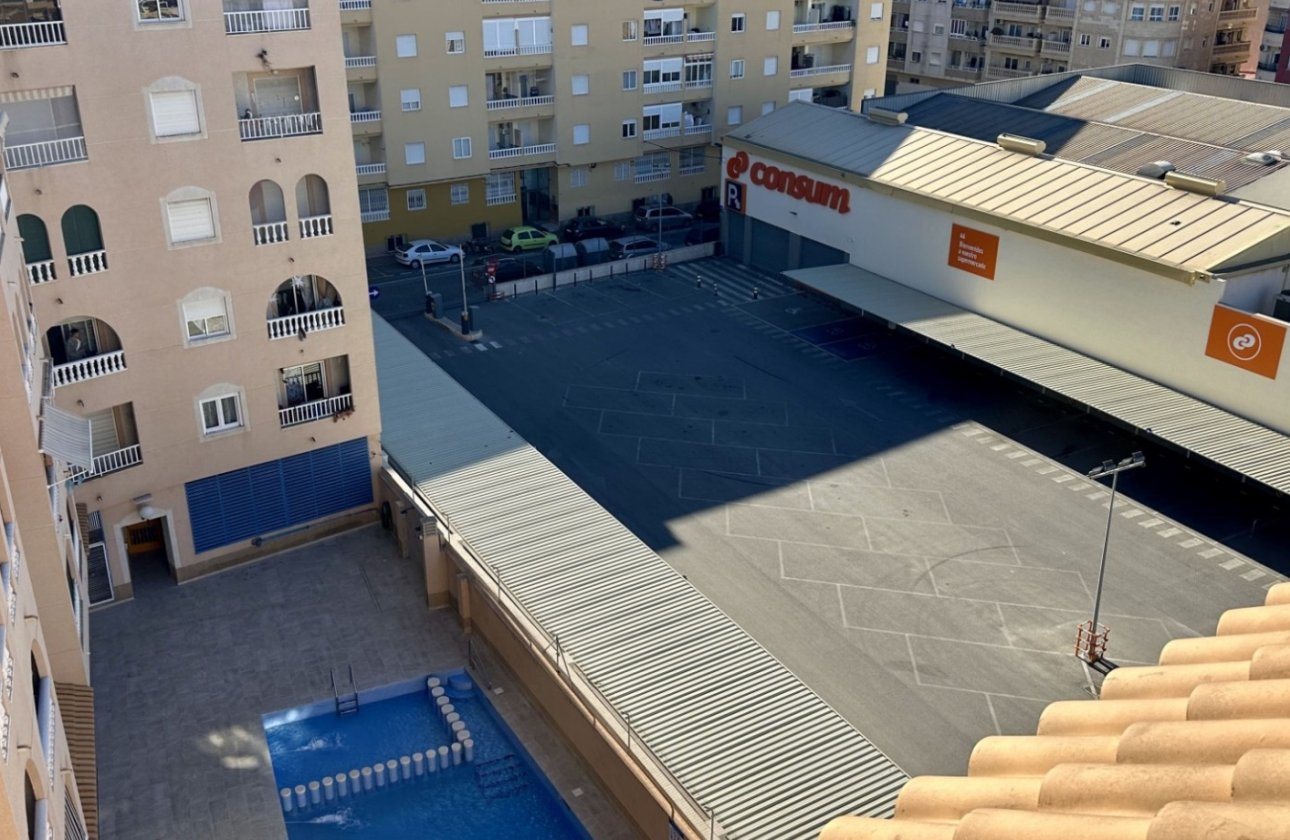 Herverkoop - Appartement -
Torrevieja - Costa Blanca