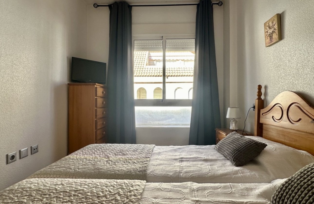 Herverkoop - Appartement -
Torrevieja - Costa Blanca