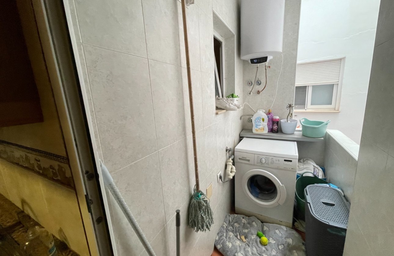 Herverkoop - Appartement -
Torrevieja - Costa Blanca