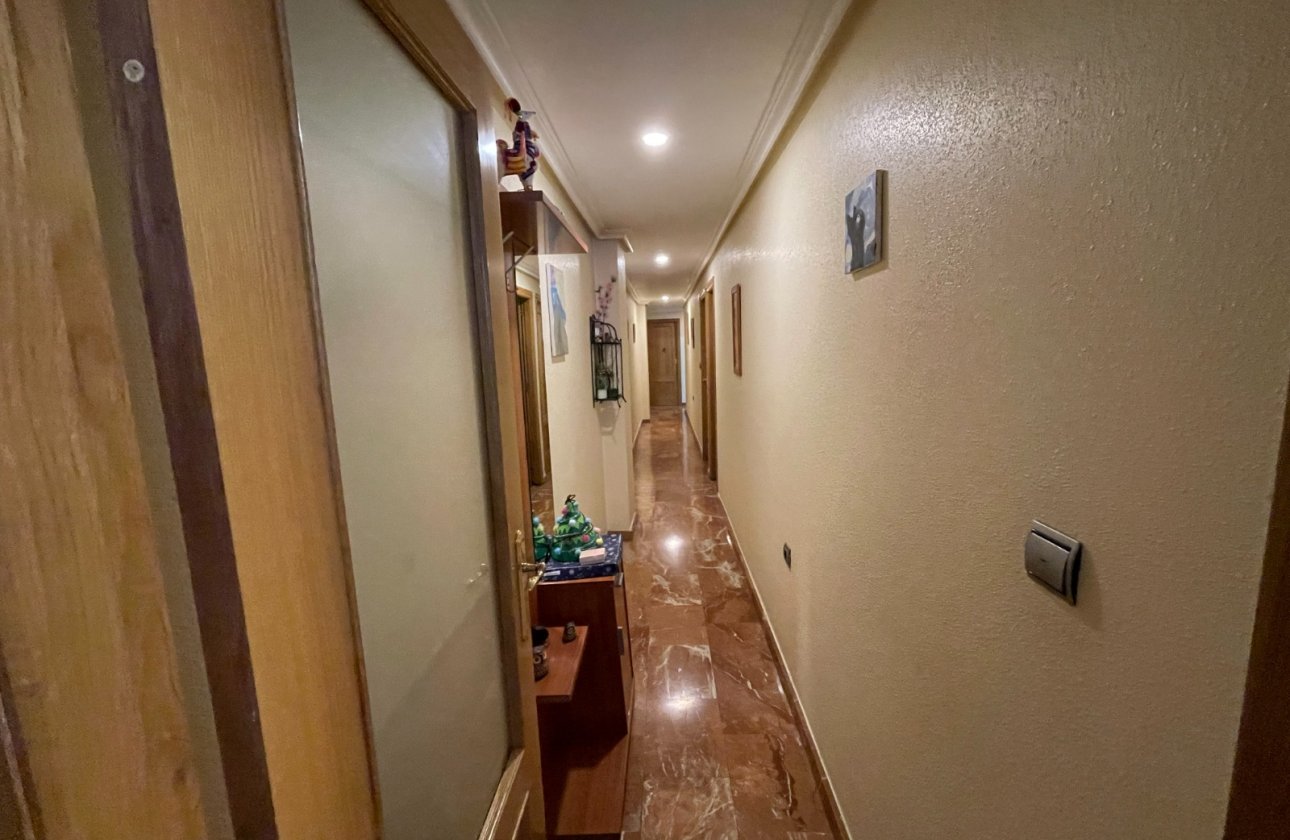 Herverkoop - Appartement -
Torrevieja - Costa Blanca