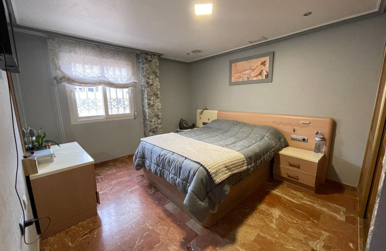 Herverkoop - Appartement -
Torrevieja - Costa Blanca