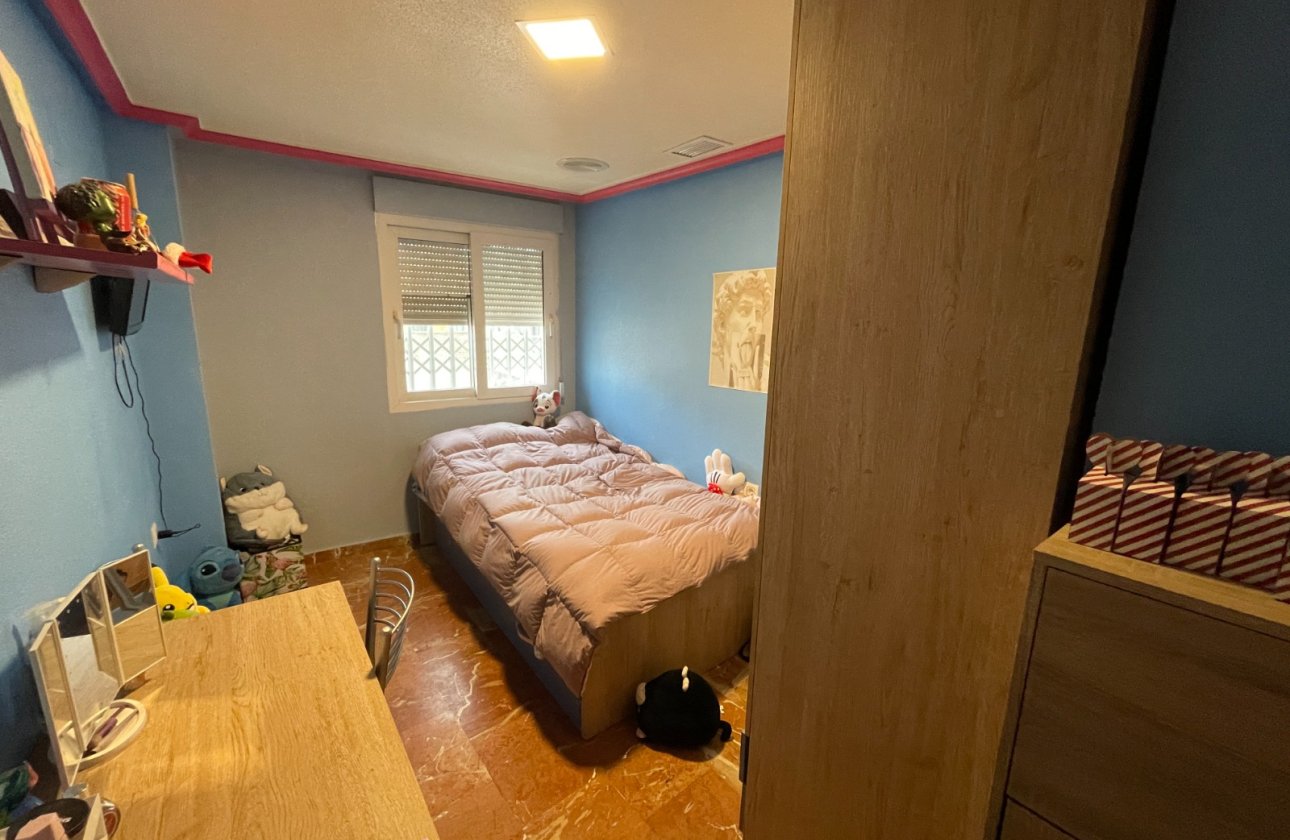 Herverkoop - Appartement -
Torrevieja - Costa Blanca