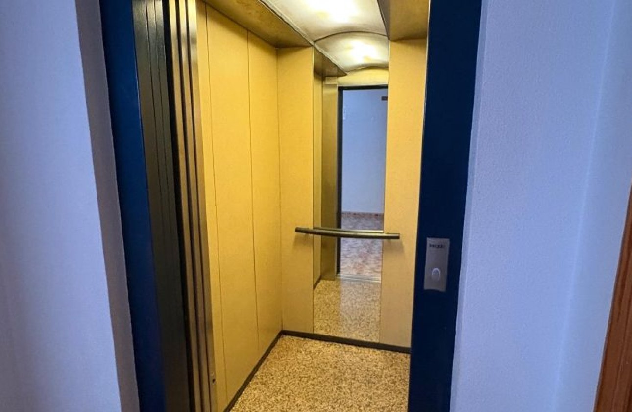 Herverkoop - Appartement -
Torrevieja - Costa Blanca